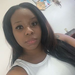 Meet your Posher, Fatima